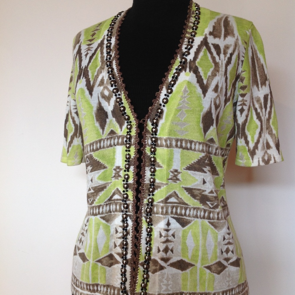 Cardigan Knit Short Sleeves Beaded Hook n Eye NWOT